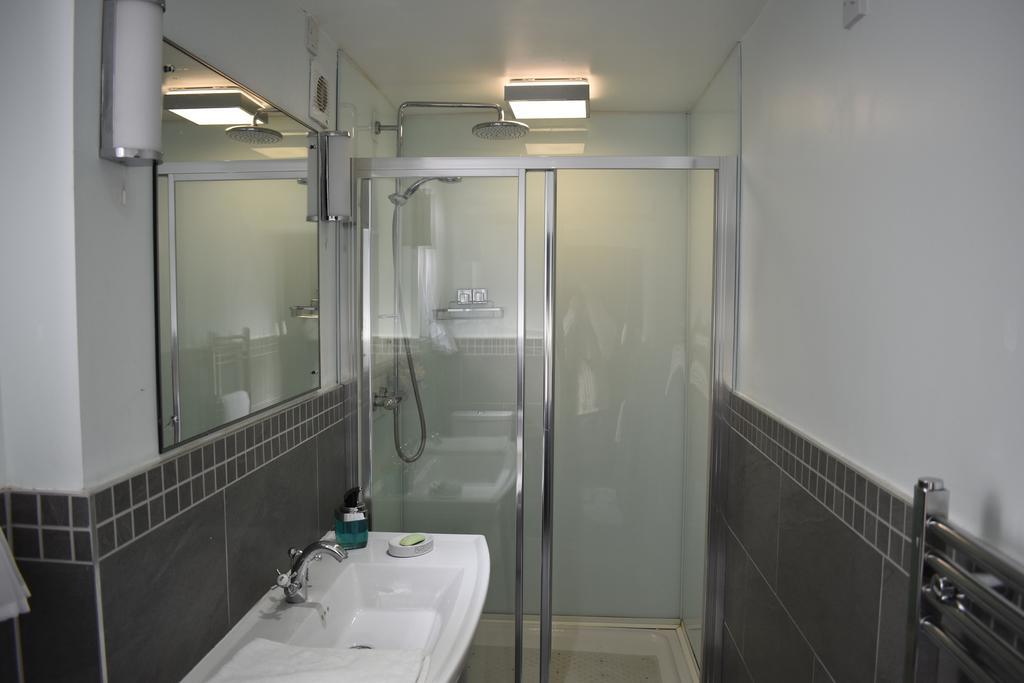 Verdon Guest House Stoke-on-Trent Εξωτερικό φωτογραφία